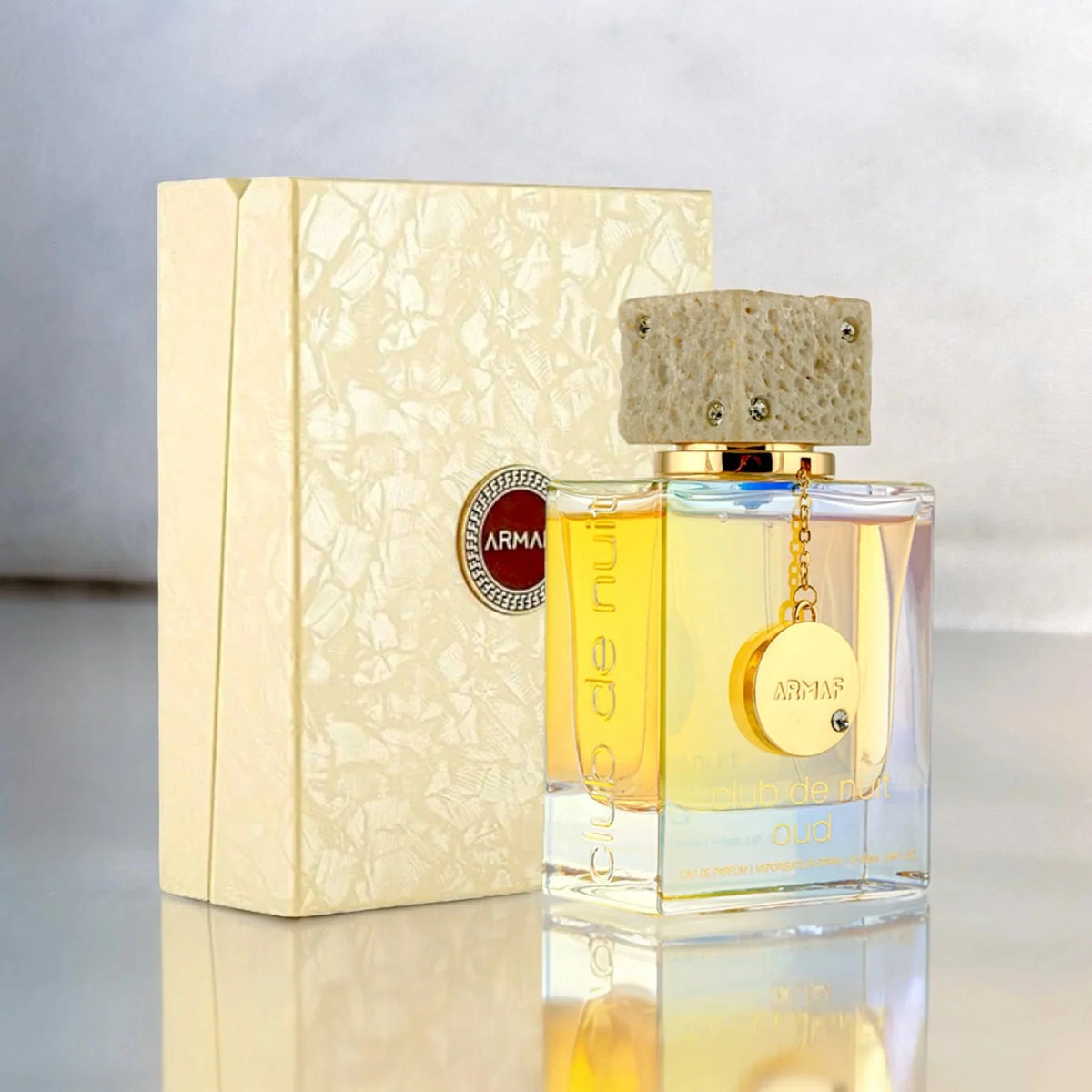 Perfume Armaf Club De Nuit Oud Parfum Unisex 105ML